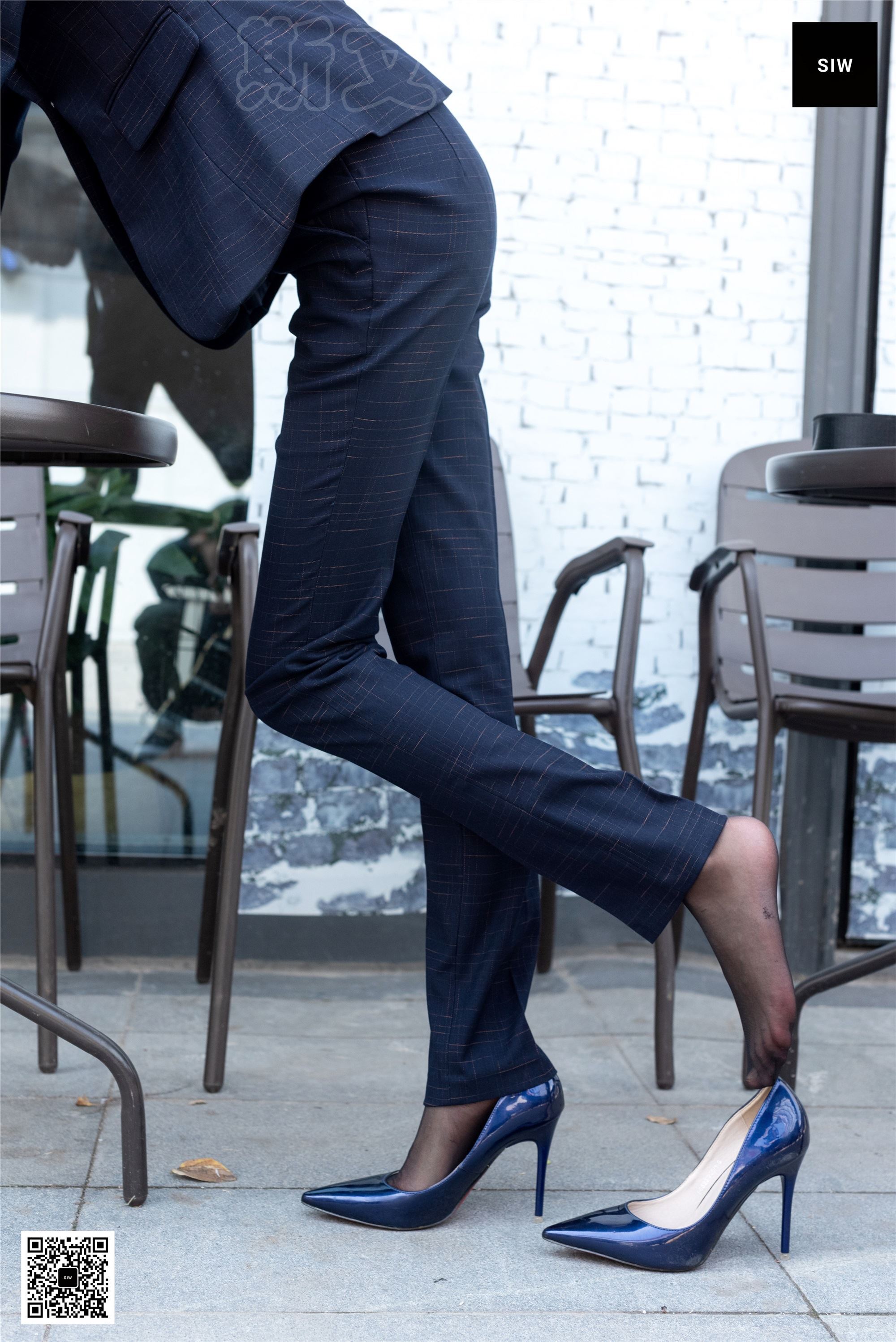 SIW斯文传媒 061 秋冬厚毛呢方格制服优雅修身西装套（蓉儿）